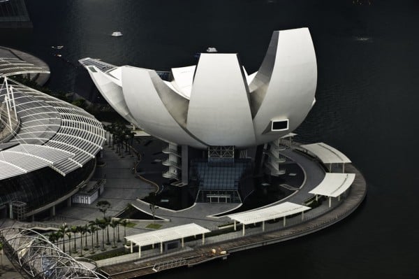 Shrouded in luxury, The Marina Bay Sands sets the benchmark Shrouded in luxury, The Marina Bay Sands sets the benchmark