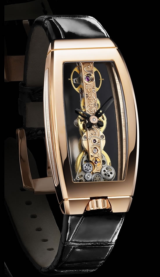 Corum-Miss-Golden-bridge.jpg