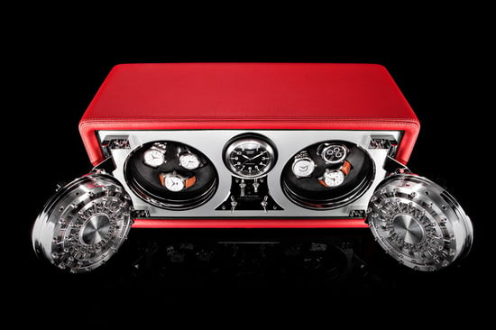 Döttling’s latest watch-case, the Colosimo Double Wing, draws inspiration from the 1954 Mercedes Benz 300 SL