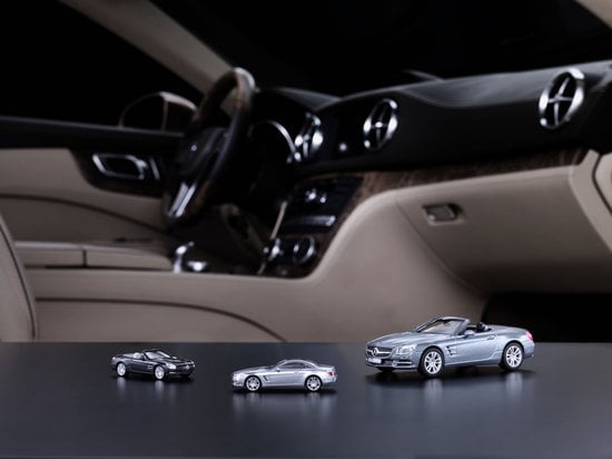 Mercedes Benz SL miniature collection for car enthusiasts Mercedes Benz SL miniature collection for car enthusiasts