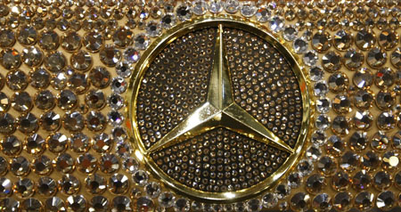Swarovski studded Mercedes Benz SL600 dazzles at 2010 Tokyo Auto Salon Swarovski studded Mercedes Benz SL600 dazzles at 2010 Tokyo Auto Salon
