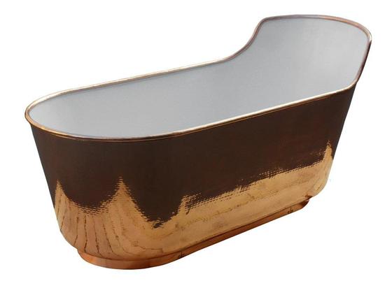 Amarcord copper bathtub Amarcord copper bathtub