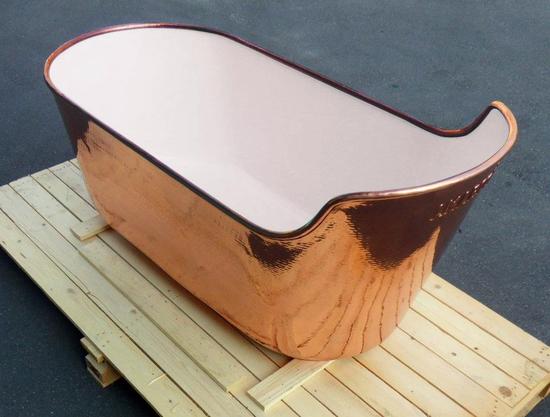 Amarcord copper bathtub Amarcord copper bathtub