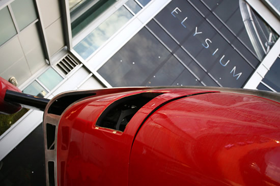 Bugattis futuristic flying vehicle for Elysium lands at Comic Con, San Diego Bugattis futuristic flying vehicle for Elysium lands at Comic Con, San Diego