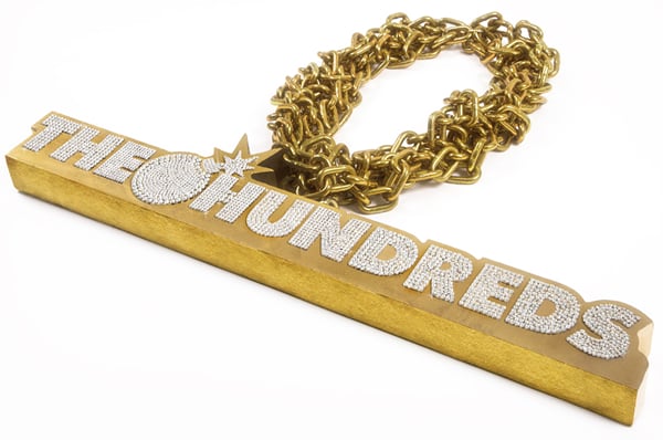 The biggest and most expensive chain is loaded with 26 kg gold and 700 ct diamonds