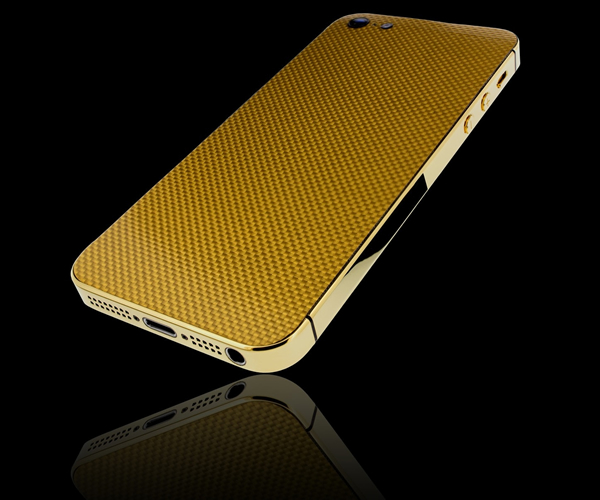 Golden Dreams unveils the world’s first iPhone 5 made from carbon fiber coated with pure gold