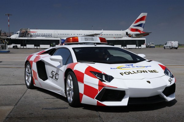 The Lamborghini Aventador in an airport vehicle avatar