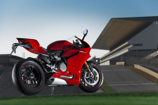 2012-Ducati-1199-Panigale-Superbike-6.jpg