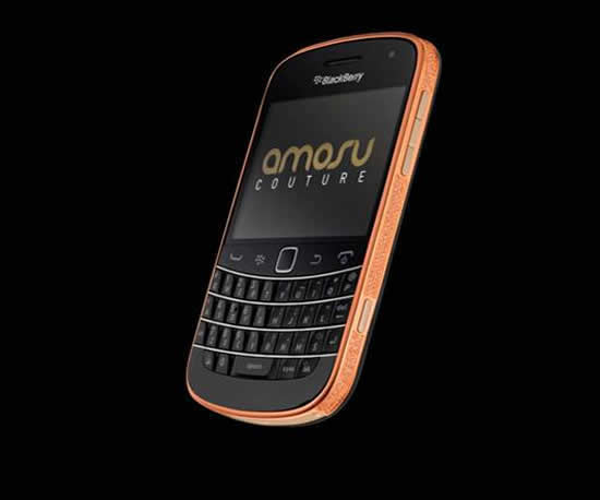 Amosu_Couture_Valentine_rosegold_BlackBerry_Bold_9900.jpg