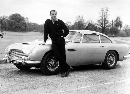 Aston_Martin_DB5_Goldfinger.jpg