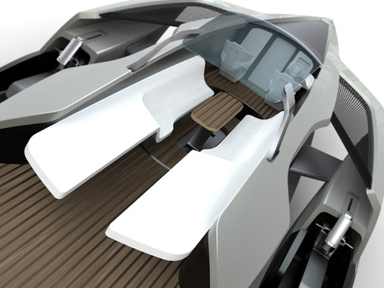 Audi-trimaran-yacht5.jpg