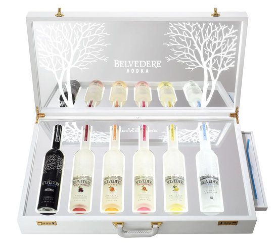 Belvedere-exclusive-Collector's-Case-2.jpg