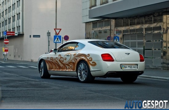 Bentley-Continental-GT-3.jpg