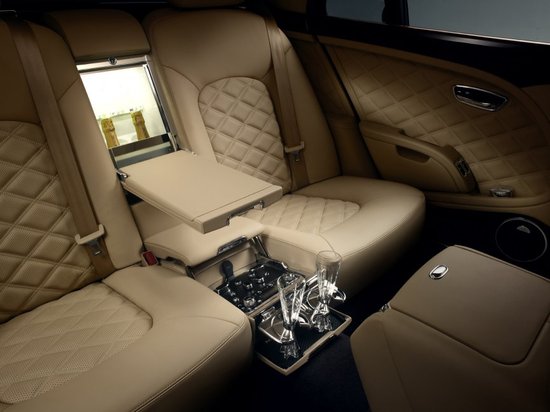 Bentley_Mulsanne_Mulliner_Driving_Specification_6.jpg