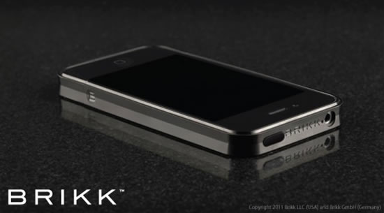 Brikk-titanium-cases-4.jpg