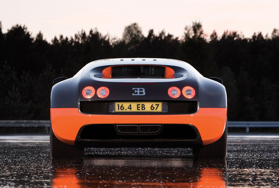 Bugatti-Veyron-16.4-Super-Sport-3.jpg