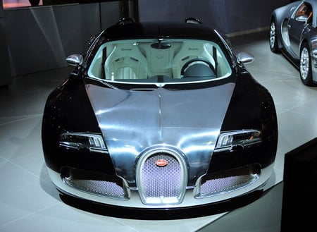 Bugatti_Veyron5.jpg