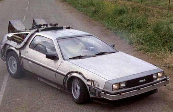 DeLorean-DMC-12.jpg