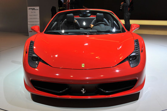 Ferrari-458-Spider-2.jpg