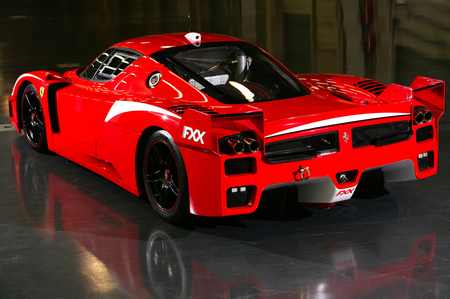 Ferrari_FXX_3.jpg