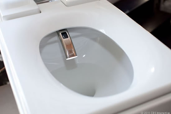 Kohler-Hi-Tech-Toilet-Numi-7.jpg