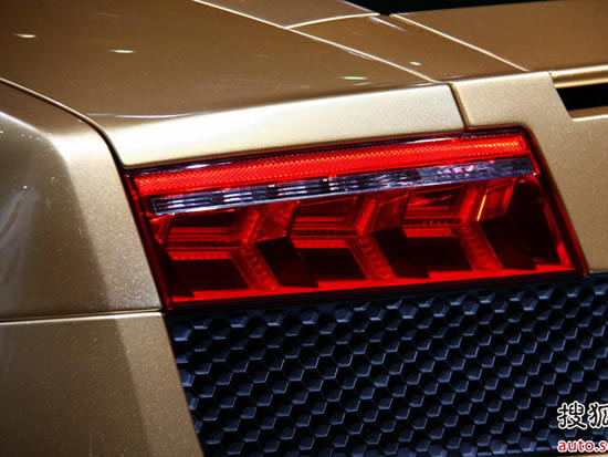 Lamborghini-Gallardo-LP560-4-Gold-Limited-Edition-5.jpg