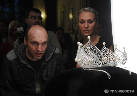 Miss-Russia-2010-crown-5.jpg