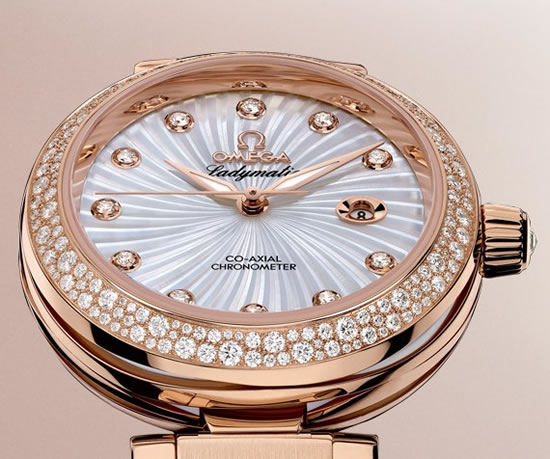 Omega-Ladymatic-3.jpg