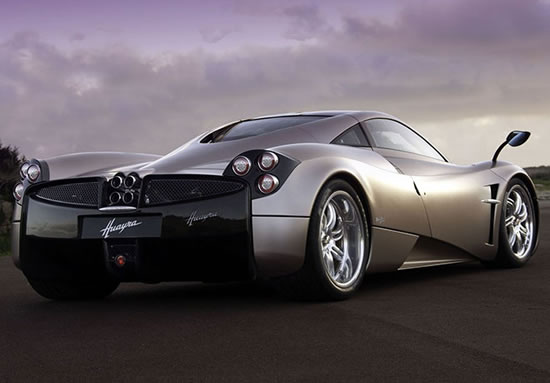 Pagani-Huayra-7.jpg