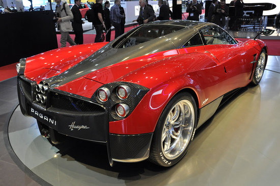 Pagani-huayra-2.jpg