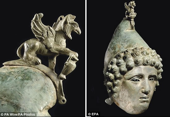 Roman-bronze-helmet-4.jpg