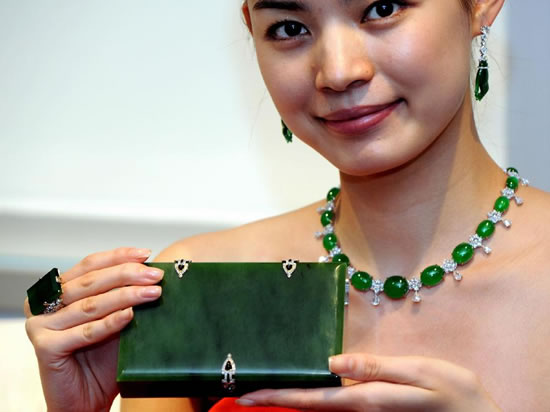 Sotheby-Magnificent-Jewels-and-Jadeite-Autumn-Sale-3.jpg