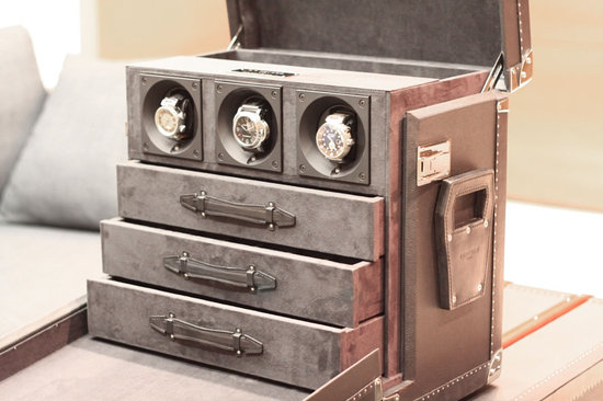 Louis vuitton store watch winder