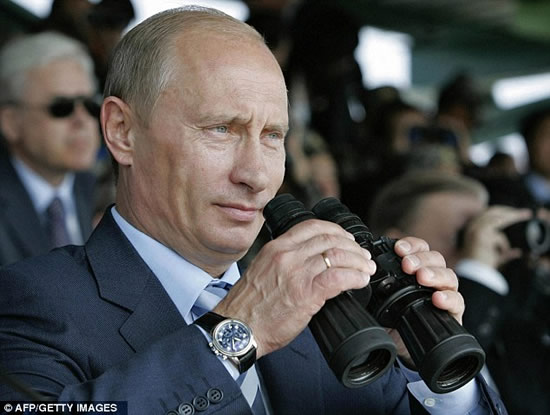 Vladimir-Putin-450-000-watch-4.jpg