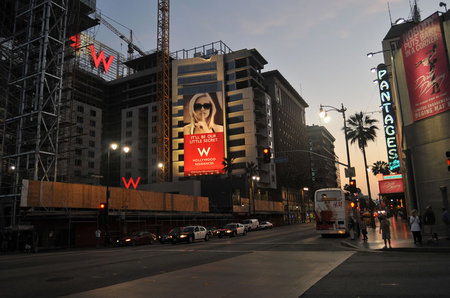 W-Hollywood-Hotel-Residences3.jpg