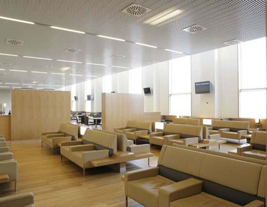 air-france_lavish_airport_lounges.jpg