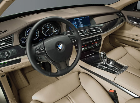 bmw-7-series_4.jpg