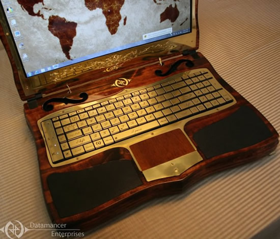 datamancer-victorian-laptop-7.jpg