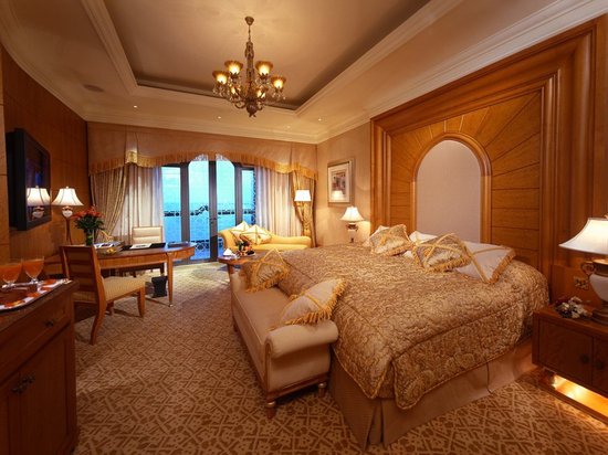 emirates-palace-suite-3.jpg