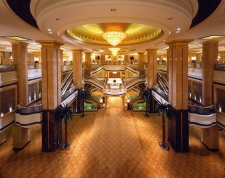 emirates_palace_3.jpg