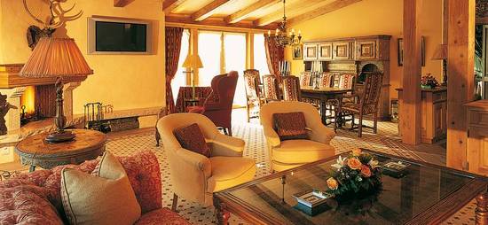 gstaad-palace-penthouse-suite-1.jpg