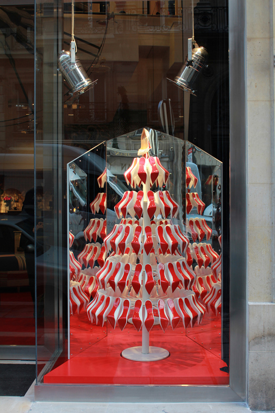 louboutin-tree-11.jpg