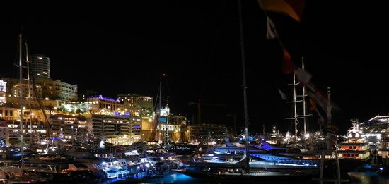 monaco-Yacht-show-night.JPG