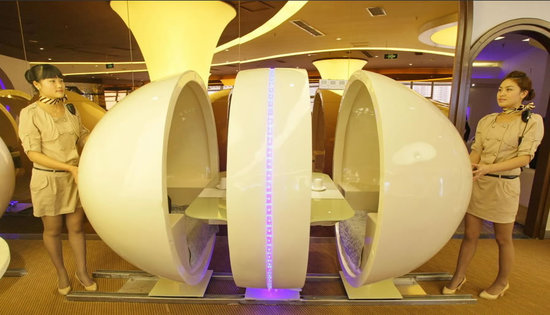 most_expensive_seats_A380_themed_restaurant_1.jpg