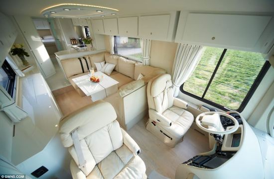 motorhome-5.jpg