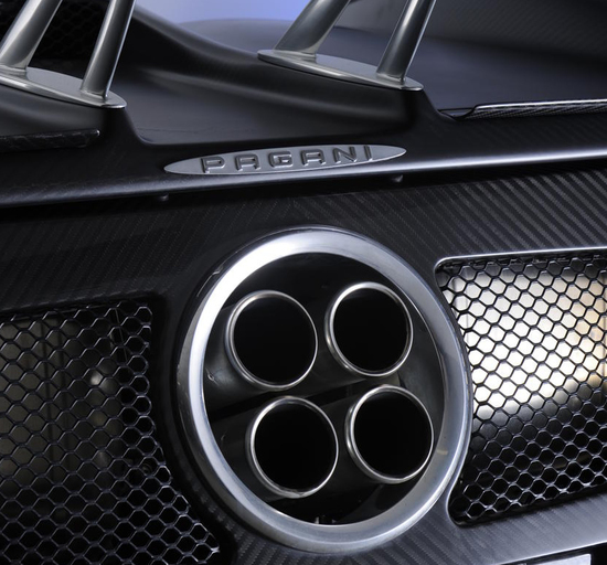 pagani-zonda-c12-8.jpg