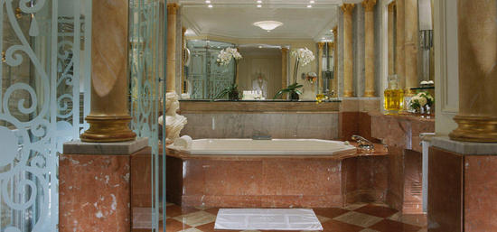 plaza-athenee-royal-suite-2.jpg