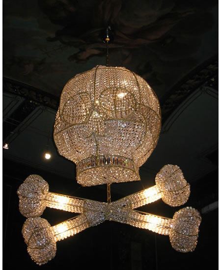 rock-royal-chandeliers_4.jpg