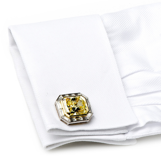 worlds-most_expensive_jacob-co-canary-diamond-cufflinks_2.jpg