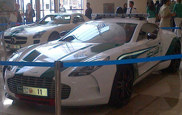 dubai-police-aston-martin-one-77-2